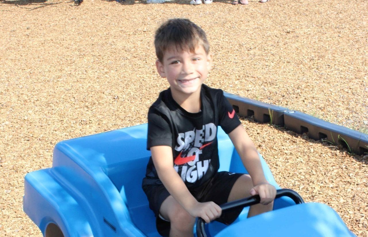 Kinder on playground